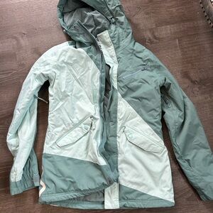 Women's 686 Green Snowboard Jacket